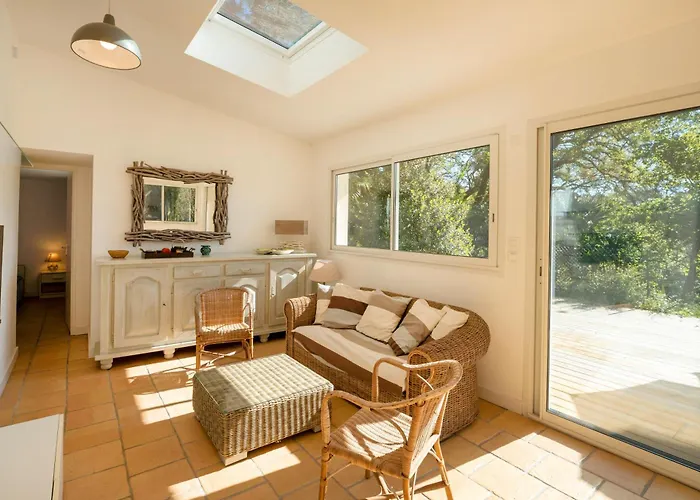 T3 Grande Terrasse Vue Foret 索尔特奥瑟戈尔